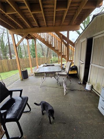 811 Kennesaw Drive, Forest Park, GA 30297