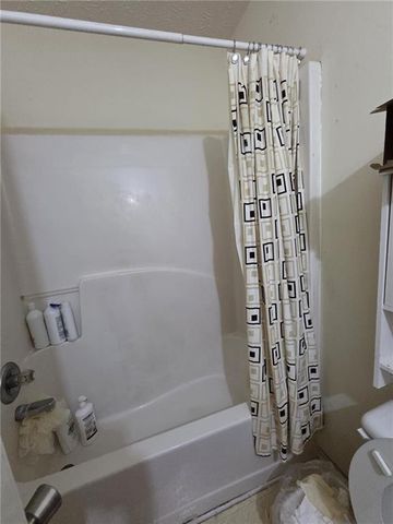 811 Kennesaw Drive, Forest Park, GA 30297