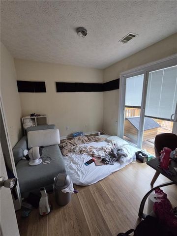 811 Kennesaw Drive, Forest Park, GA 30297