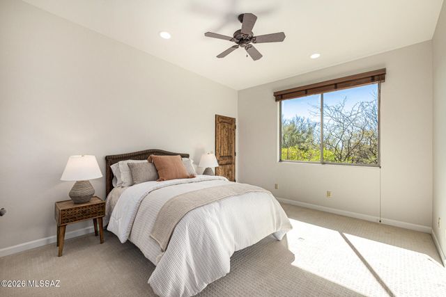 1933 E QUIET CANYON Drive, Tucson, AZ 85718