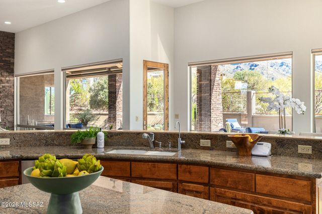 1933 E QUIET CANYON Drive, Tucson, AZ 85718