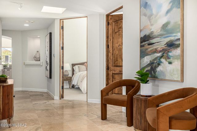 1933 E QUIET CANYON Drive, Tucson, AZ 85718