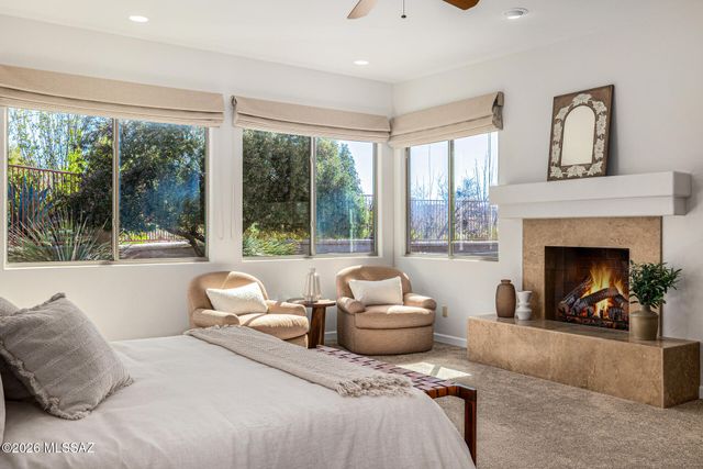 1933 E QUIET CANYON Drive, Tucson, AZ 85718