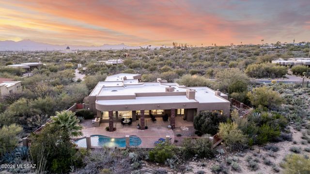 1933 E QUIET CANYON Drive, Tucson, AZ 85718