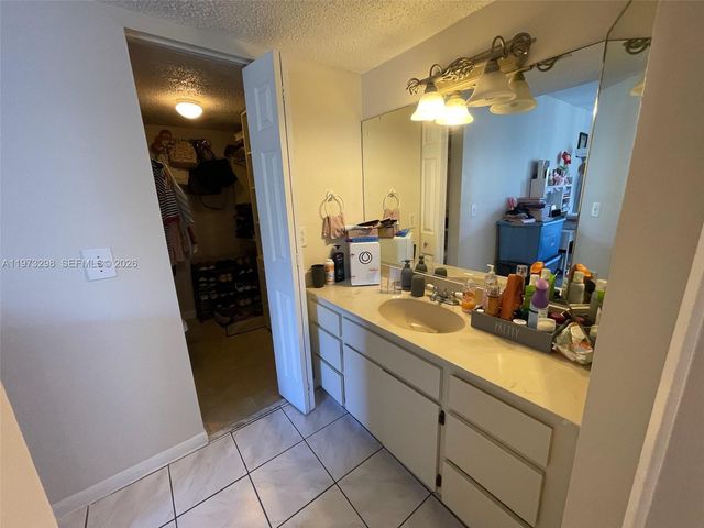 9010 SW 125th Ave G402, Miami, FL 33186