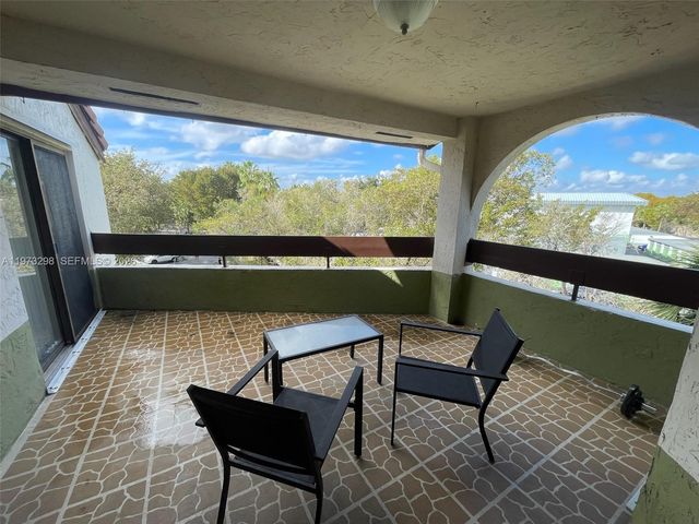 9010 SW 125th Ave G402, Miami, FL 33186