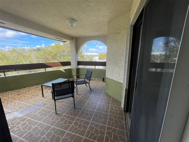 9010 SW 125th Ave G402, Miami, FL 33186