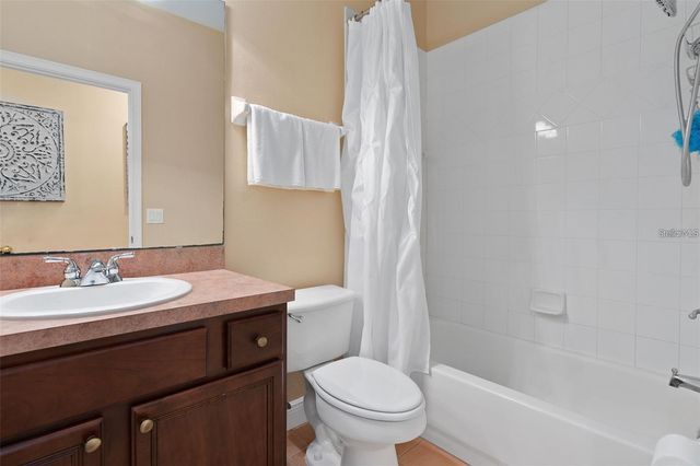 828 ELLWOOD AVENUE J, Orlando, FL 32804