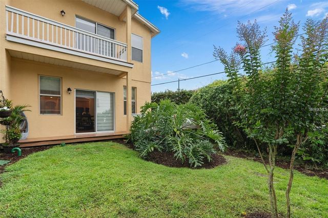 828 ELLWOOD AVENUE J, Orlando, FL 32804