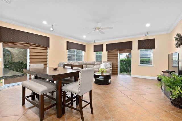 828 ELLWOOD AVENUE J, Orlando, FL 32804
