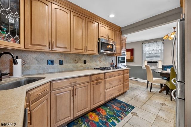 7 Henry Ave, Hawthorne Boro, NJ 07506