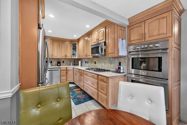 7 Henry Ave, Hawthorne Boro, NJ 07506