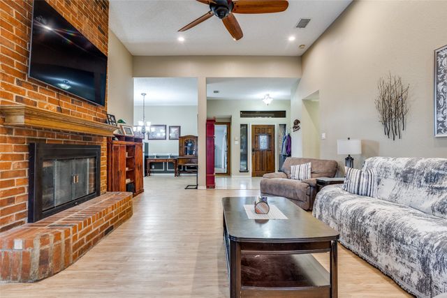 1306 Norfolk Court, Garland, TX 75044