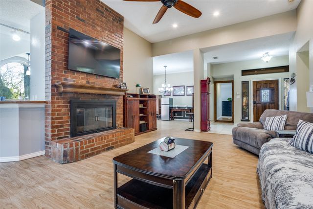 1306 Norfolk Court, Garland, TX 75044