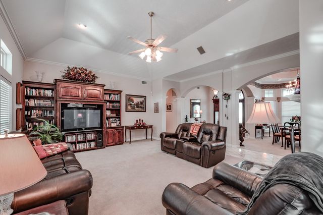 9018 Water Point Drive, Beach City, TX 77523