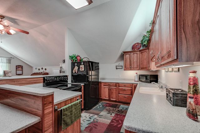 9018 Water Point Drive, Beach City, TX 77523