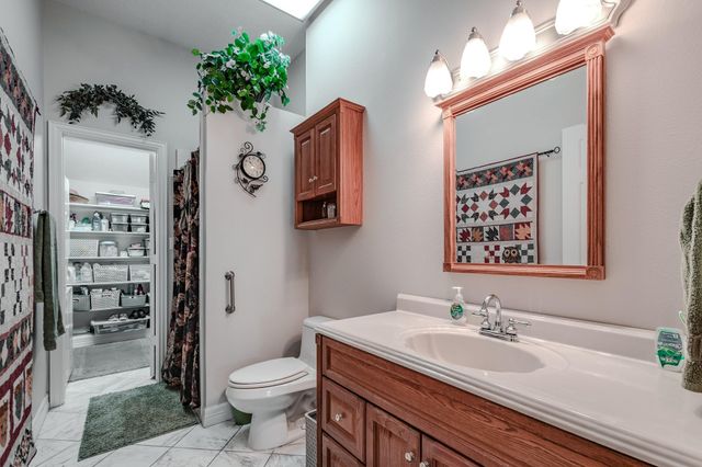 9018 Water Point Drive, Beach City, TX 77523