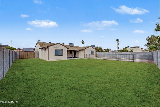 4737 W VILLA THERESA Drive, Glendale, AZ 85308