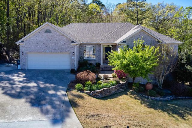 8 Clervaux Drive, Little Rock, AR 72223