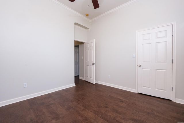 8 Clervaux Drive, Little Rock, AR 72223