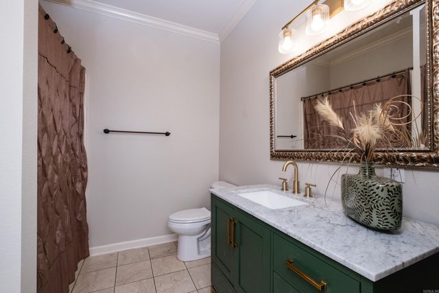 8 Clervaux Drive, Little Rock, AR 72223