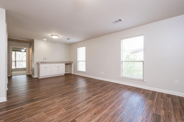 8 Clervaux Drive, Little Rock, AR 72223