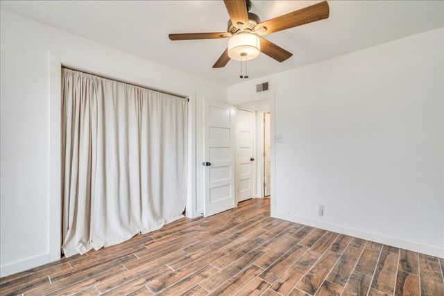 1601 Faro DR 1402, Austin, TX 78741