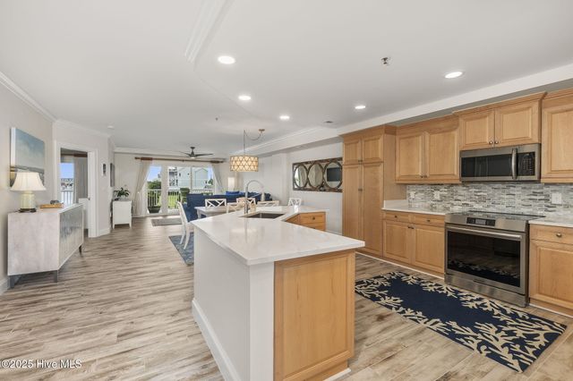 212 Old Causeway Road 107 Morgan Creek Landing, Beaufort, NC 28516