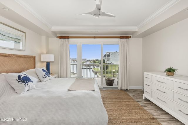 212 Old Causeway Road 107 Morgan Creek Landing, Beaufort, NC 28516