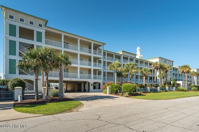 212 Old Causeway Road 107 Morgan Creek Landing, Beaufort, NC 28516