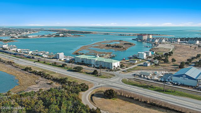 212 Old Causeway Road 107 Morgan Creek Landing, Beaufort, NC 28516