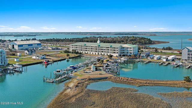 212 Old Causeway Road 107 Morgan Creek Landing, Beaufort, NC 28516