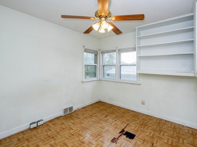1359 Sumner Street, Saint Paul, MN 55116