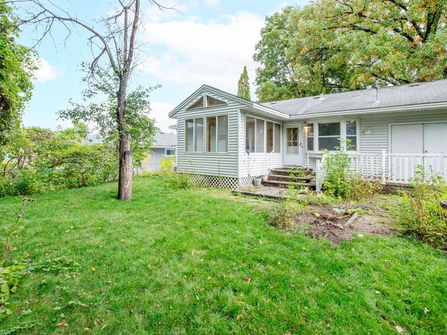 1359 Sumner Street, Saint Paul, MN 55116