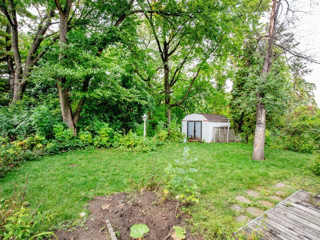 1359 Sumner Street, Saint Paul, MN 55116