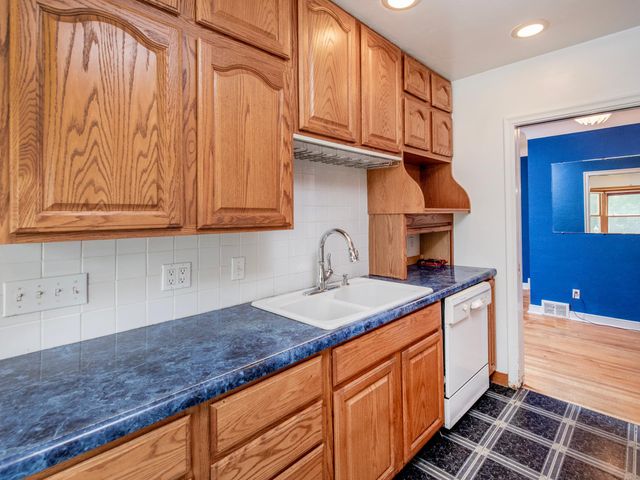 1359 Sumner Street, Saint Paul, MN 55116