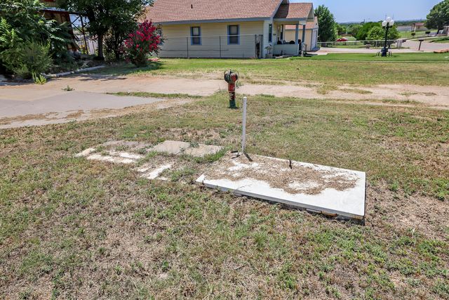 2001 NW 13TH Avenue, Amarillo, TX 79107