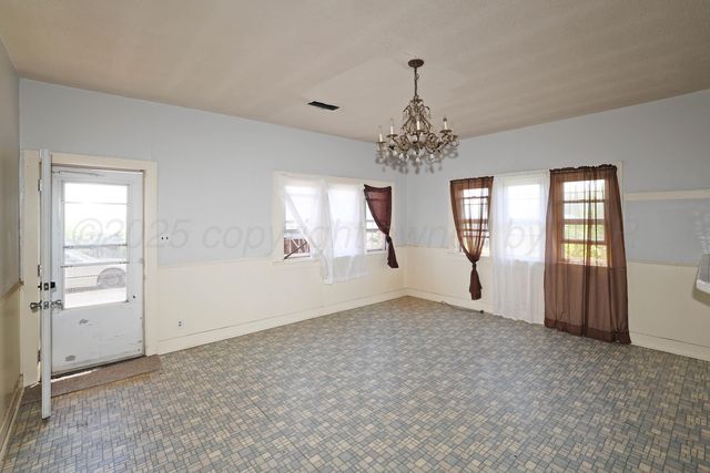 2001 NW 13TH Avenue, Amarillo, TX 79107
