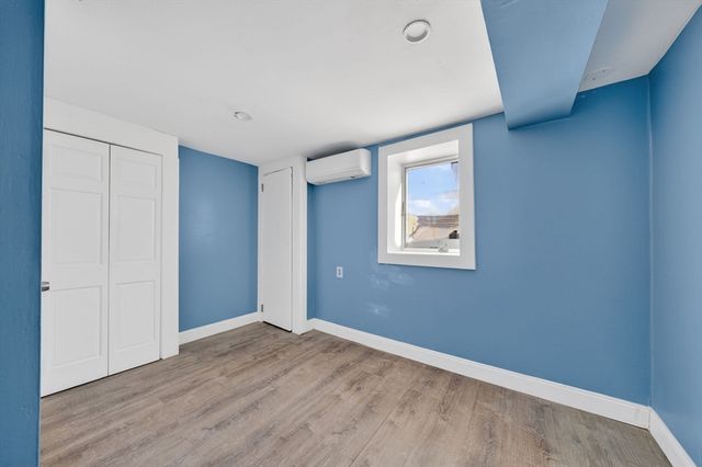 93 Lawton St, Fall River, MA 02721