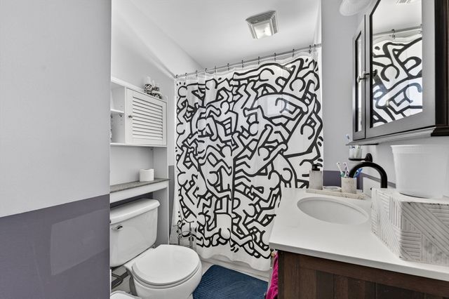 93 Lawton St, Fall River, MA 02721