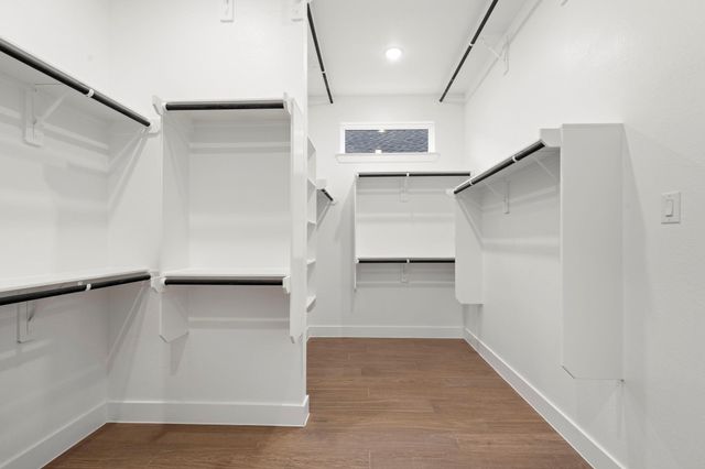 15716 Hoptree Heights Lane, Conroe, TX 77302