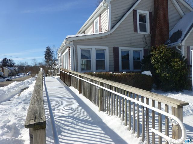 108 West Town Street, Norwich, CT 06360