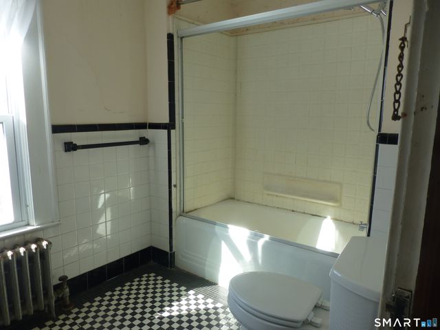 108 West Town Street, Norwich, CT 06360