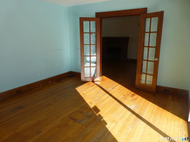 108 West Town Street, Norwich, CT 06360