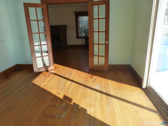 108 West Town Street, Norwich, CT 06360