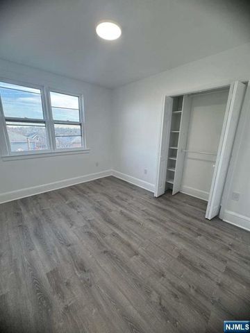 216 Farnham Avenue 2, Lodi, NJ 07644