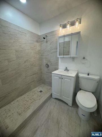 216 Farnham Avenue 2, Lodi, NJ 07644