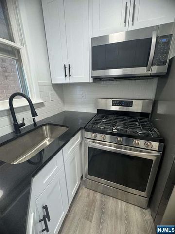 216 Farnham Avenue 2, Lodi, NJ 07644