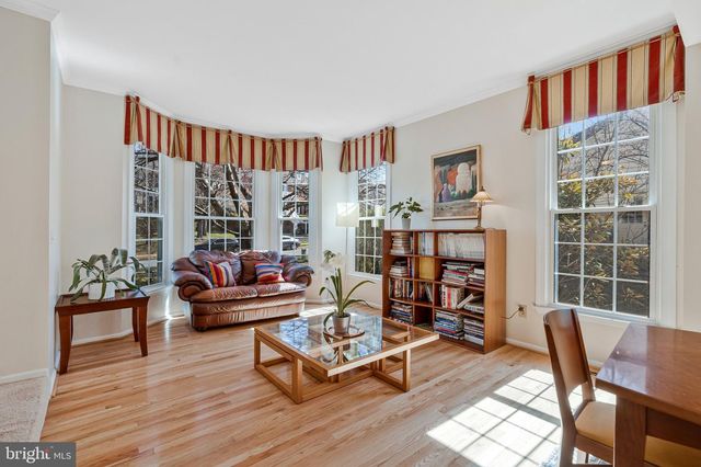 20639 CUTWATER PL, Sterling, VA 20165