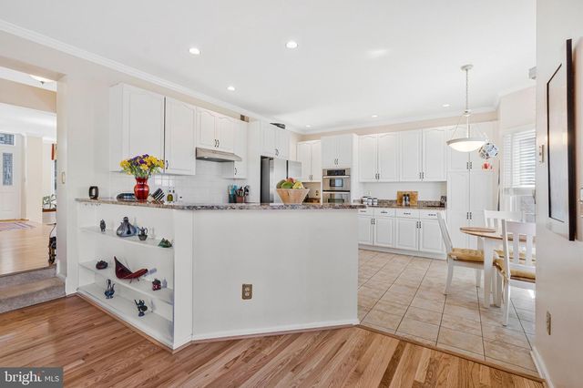 20639 CUTWATER PL, Sterling, VA 20165